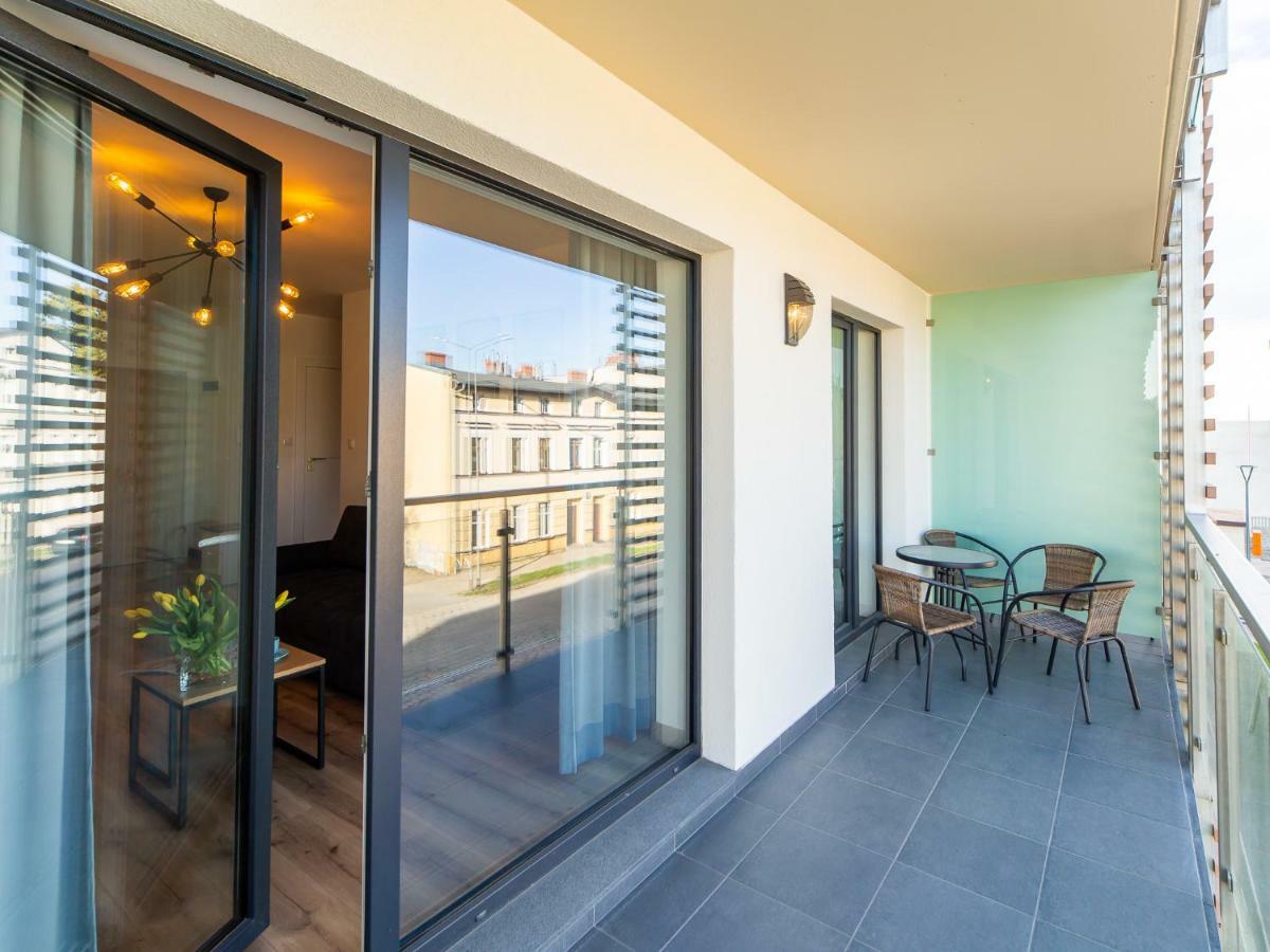 Apartamenty Nawigator W Kolobrzegu Exteriör bild